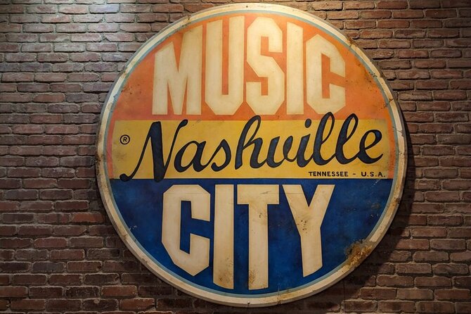 Self Guided Scavenger Hunt Walking Tour - A phone-led way to see Nashville