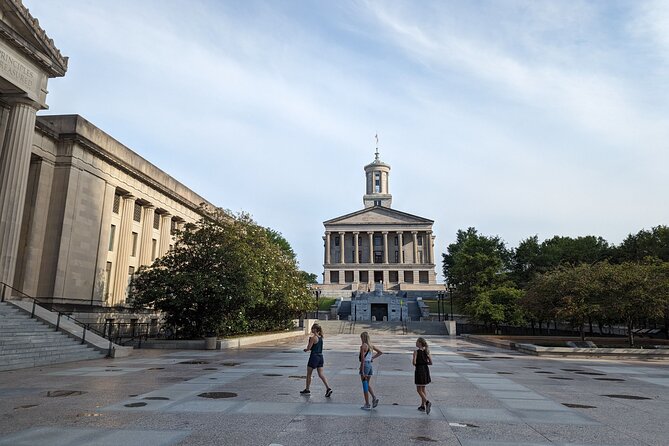 Self Guided Scavenger Hunt Walking Tour - Starting at the Tennessee State Capitol