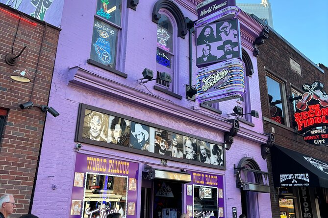 Spirits of Nashville Haunted Pub Crawl - Starting in Printers Alley at Alley Taps