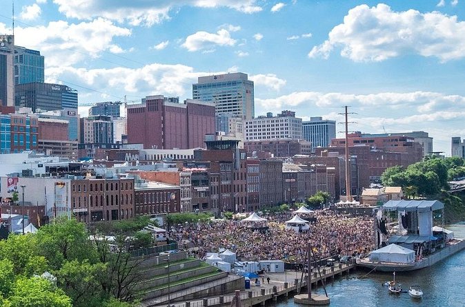 The Heart of Downtown Nashville: A Self-Guided Audio Tour - Music City Walk of Fame